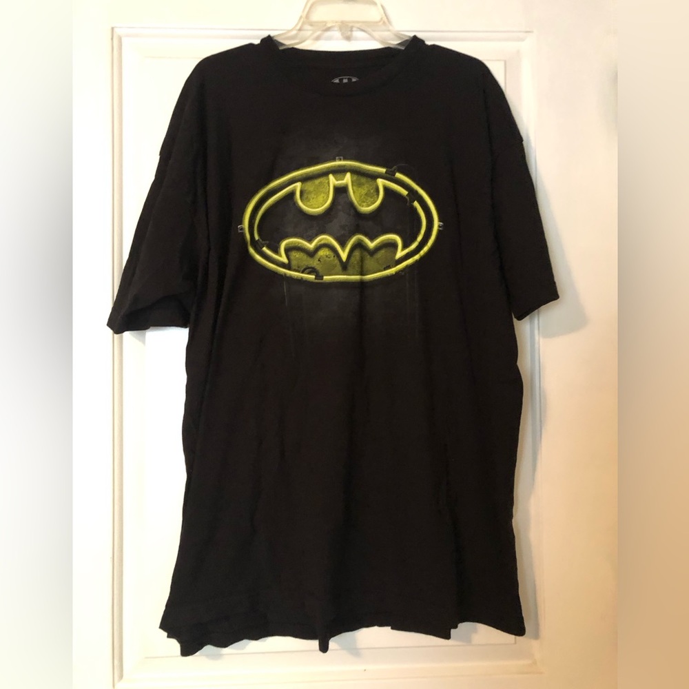 Men’s Black Batman T-Shirt Size 3XL
